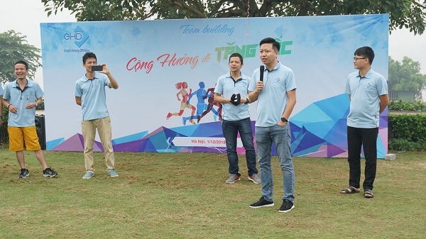 CEO GHD Mã Tiến Dũng phát biểu mở màn buổi team building